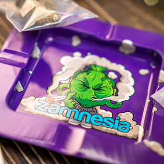 Budhead Vierkante Metalen Asbak (Zamnesia)