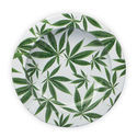 Metalen Asbak Met Cannabisbladeren
