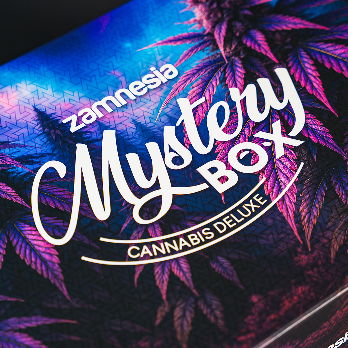 Limited Deluxe Cannabis Mystery Box van Zamnesia