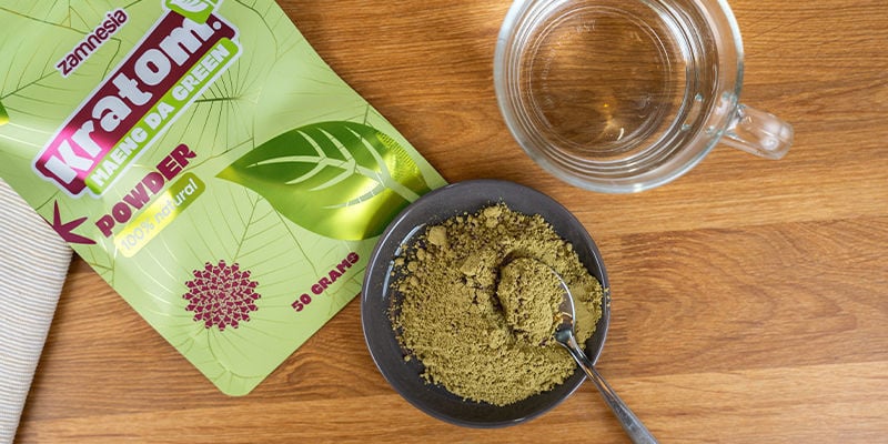 Hoe voorkom je misselijkheid door kratom?