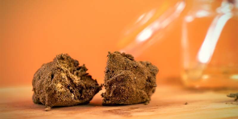 Wat Zijn Moonrocks?