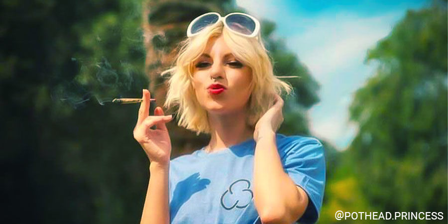 Top Vrouwelijke Cannabis-Influencers Op Instagram: @pothead.princess
