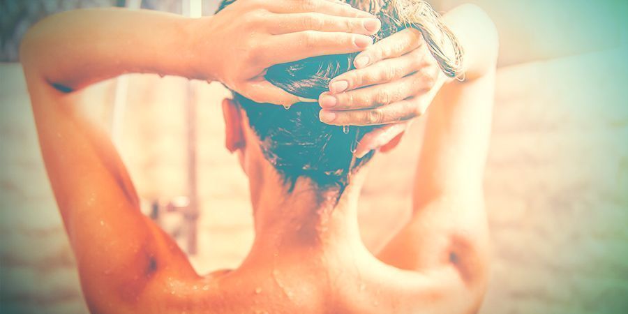 ONTNUCHTEREN VAN WIET: NEEM EEN DOUCHE
