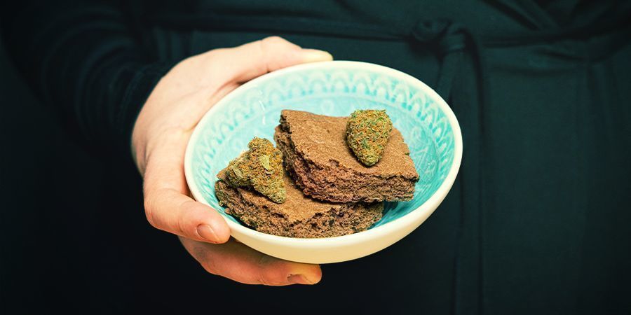 WAAROM ZOU JE ZELF WIETBROWNIES BAKKEN?