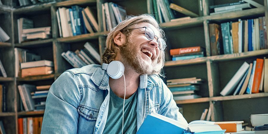 Stoner Problemen: Lachen op het Verkeerde Moment