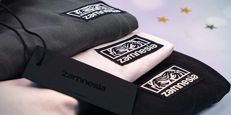 Zamnesia Icon Graphic T-Shirt