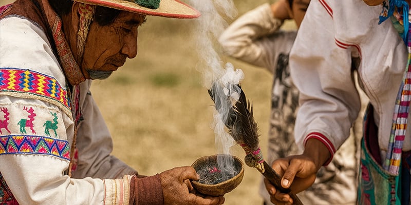 Oorsprong en geschiedenis van peyote rituelen