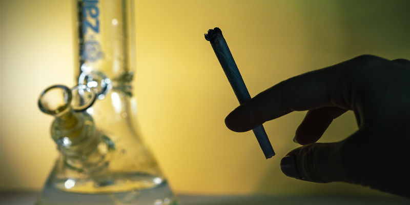 Blijft THC achter in water van bong