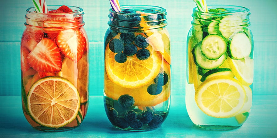 Alternatieven Voor Bongwater: Water Met Fruit