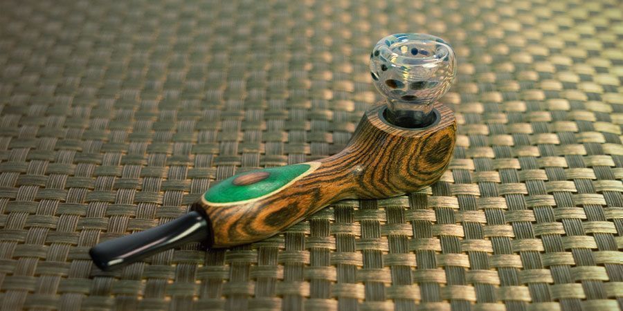 De beste wietpijpjes: Spoon Pipe (Marley Natural)