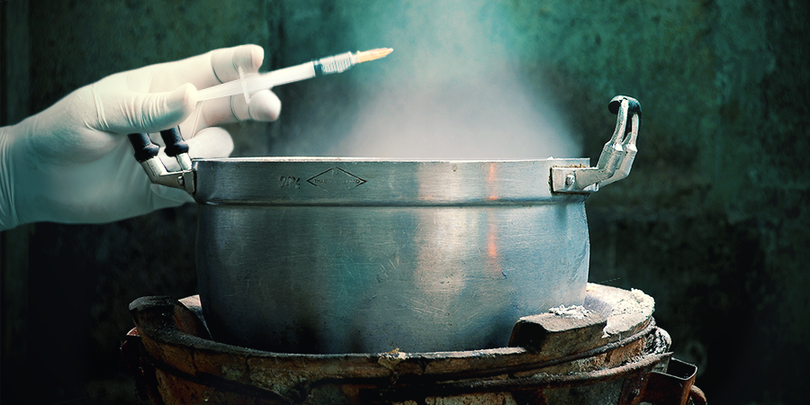 Steriliseren Van De Injectiespuit Steriliseren Van De Injectiespuit