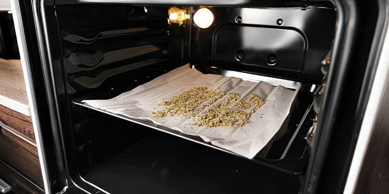 Verwarm de oven voor op 110°C.