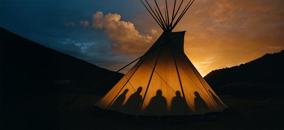 De heilige rituelen van peyote: geschiedenis, betekenis en cultureel erfgoed